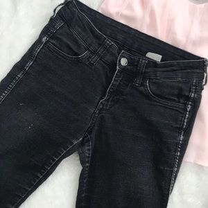 Black stretch skinny jeans